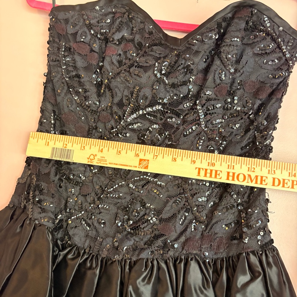 Jessica McClintock Vintage Black Strapless Gown - Picture 13 of 13